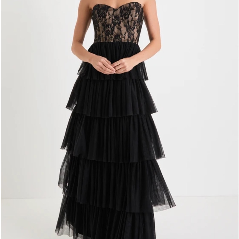 Lulu's Black Lace TulleTiered Strapless Maxi Dress size 4/S